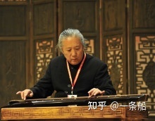 丹东市古琴演奏家（杨青）的演奏特点与风格